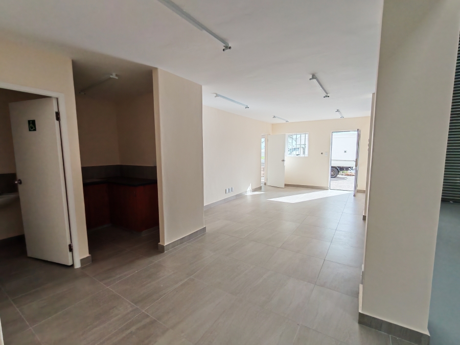To Let Commercial Property for Rent in Asla Park Western Cape